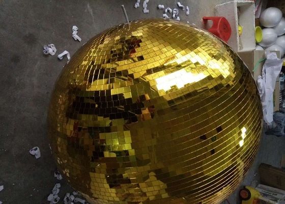Στάδιο Disco σφαιρών καθρεφτών 120CM το χρυσό ανάβει την περιστρεφόμενη σφαίρα